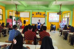 #Cari_aman hingga ke SMAN 1 Sambas dari Asmo Kalbar