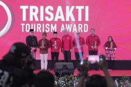 Desa Wisata Cemagi Badung terima penghargaan Trisakti Tourism Award 2025