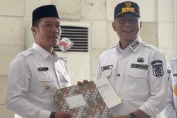 Pemprov Lampung terima hibah tanah dan gedung di Pesisir Barat