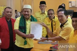 Anggota DPR RI Ali Mufthi daftar calon Ketua Golkar Jatim