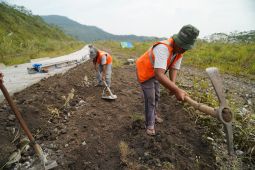 Pemkab Kediri anggarkan Rp605 juta untuk perbaikan jalan ke Gunung Kelud