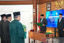 Lantik 2 eks ASN Pemkot Medan, Bobby minta tutup celah korupsi dan pungli