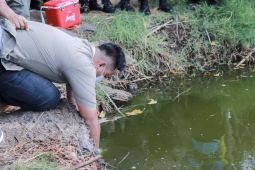 Pemkab Jember ambil sampel air yang diduga tercemar limbah perusahaan
