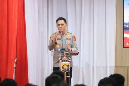 Kapolda Jambi: Personel jangan jadi "preman berseragam"