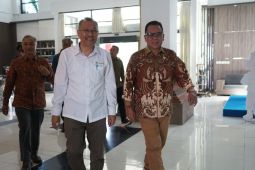 Sekjen Kemendiktisaintek tinjau laboratorium kedokteran Undiksha Singaraja