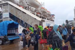 Pelindo benahi Pelabuhan Ambon tingkatkan kenyamanan penumpang