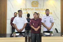 Imigrasi Atambua mendeportasi WNA Timor Leste melalui PLBN Mota Ain