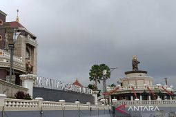 Tri Suci Waisak Kaltim doakan kedamaian dan kelancaran transisi IKN