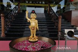 Aksi sosial dan gelaran ragam budaya warnai  Waisak di Samarinda