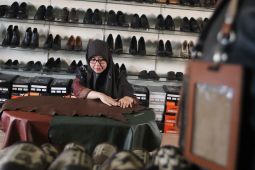 Kisah move leather jadi UMKM tangguh lewat Pertamina UMK Academy