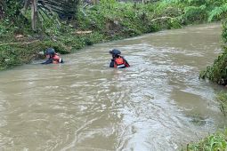 Tim SAR gabungan cari balita terseret arus saat banjir Samarinda