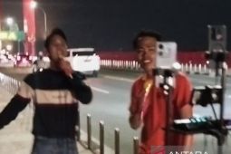 Warga Palembang dilarang "live streaming" di Jembatan Ampera, demi keselamatan
