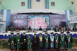 UIN STS Jambi kukuhkan lima guru besar dorong transformasi akademik dan intelektual