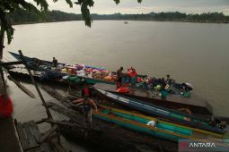PLTA Kayan dan cerita orang Punan