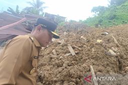 Wagub Kaltim lakukan mitigasi tanah longsor di permukiman warga