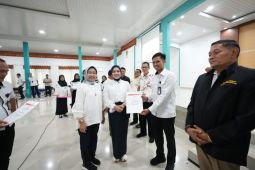 Pelopor donor darah sukarela terima penghargaan dari PMI Lampung