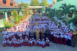 Dindik Madiun beri wawasan karakter kepemimpinan ke siswa sekolah