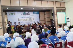 445 calon haji  Jambi kloter 14 diberangkatkan ke Tanah Suci