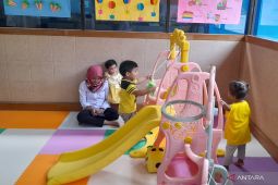 Lembaga penitipan anak wajib kantongi izin resmi