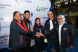 Rizki Juniansyah fokus di kelas 79kg hadapi regulasi baru angkat besi