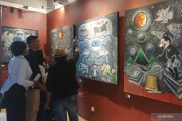 Pelukis Khusnul Bahri pamerkan 16 karya "Contemporary Ethnic"