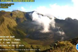 Badan Geologi: Patuhi radius bahaya Gunung Awu Sangihe