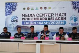 Garuda sediakan kursi roda dalam pesawat untuk jamaah lansia Aceh