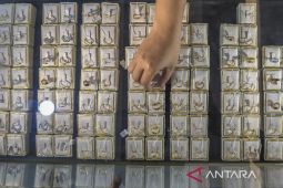 Harga emas UBS dan Galeri24 di Pegadaian Senin ini kompak stabil