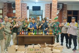 173 botol miras diamankan Satpol PP Bekasi dalam operasi yustisi