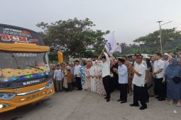 Tangis haru pelepasan calon jamaah haji Serdang Bedagai