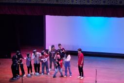 Mantan pebulu tangkis Greysia tersentuh dengan pertunjukan See The Unseen