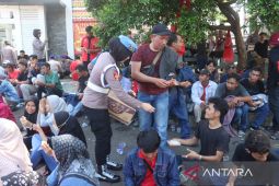 190 personel gabungan amankan unjuk rasa buruh di kantor Bupati Lampung Selatan
