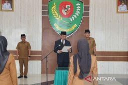 Gus Irawan lantik lima kepala sekolah, perkuat pendidikan Tapsel jelang Indonesia emas