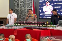 Polres Kotabaru ungkap kasus penemuan jasad bayi