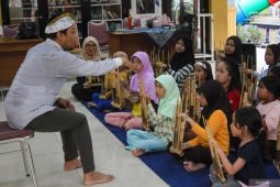 Orang tua disarankan kenalkan musik kepada anak sejak dini
