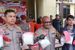 Polres Serang gagalkan penyelundupan 3 kg sabu ke NTB