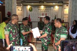 Kasus judi sabung ayam, Odmil serahkan berkas tersangka penembak tiga polisi Lampung ke pengadilan