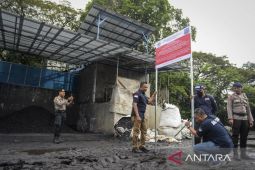 KLH segel tiga pabrik di Tangerang
