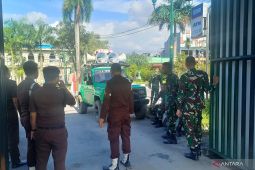 30 Prajurit TNI dikerahkan jaga Kejati Sultra