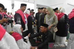 439 calon Jamaah Haji Kolaka menuju Embarkasi Makassar