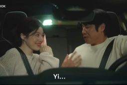 Lirik lagu "A Race" - soundtrack drakor "Resident Playbook"