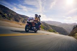 Honda hadirkan motor  Gold Wing edisi 50 tahun dengan harga Rp1 miliar lebih