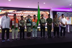 Pemkot Singkawang lepas keberangkatan 110 calon haji ke Tanah Suci
