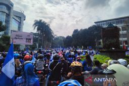 Kepadatan terjadi di sejumlah titik di Bandung akibat konvoi Persib
