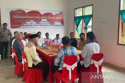 Wamendes kunjungi Koperasi Merah Putih di Kendari