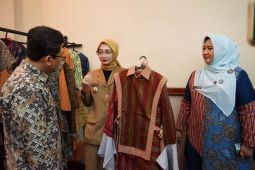 Wali Kota Kediri : Pelaku mode juga harus peduli lingkungan