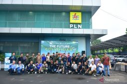 PLN ajak masyarakat nikmati kenyamanan kendaraan listrik melalui EV Touring