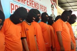 Polres Indramayu ungkap kasus peredaran ganja 1 kg