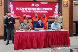 Polda DIY menetapkan tiga perangkat kelurahan tersangka korupsi tanah