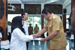 Pacitan serahkan SK sebanyak 364 ASN formasi 2024